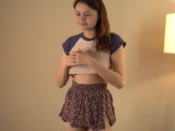 girl winniewest_ capture image #4244365