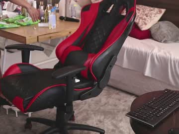 girl lovequine capture image #1256277