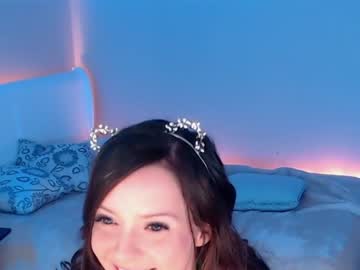 girl ticketshow capture image #1648103