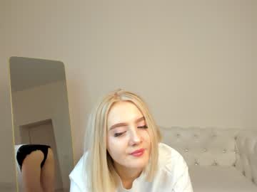 girl oliviabr0wn capture image #3119754