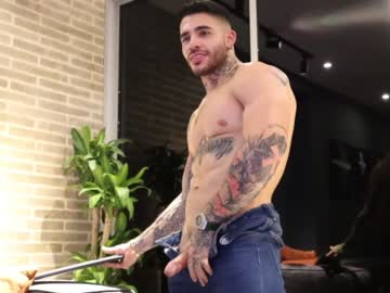 man dominic_sullivan1 capture image #1743637