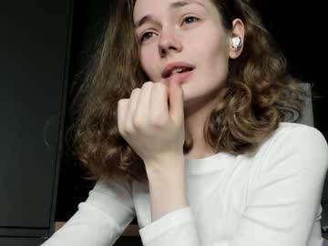 girl mxxnsxsul capture image #2448988