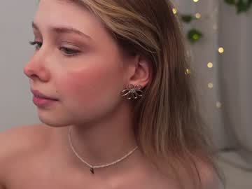 girl april_blush capture image #6818600