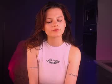 girl lorienn capture image #5762703