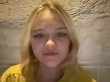 girl lily_holy capture image #2701809