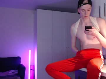 man mikewate capture image #3860627
