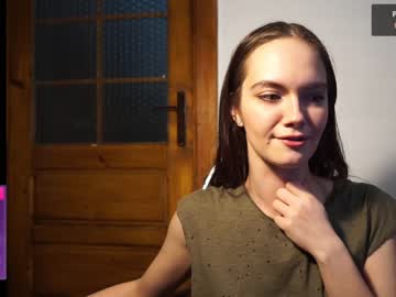 girl meetstrangers capture image #1172935