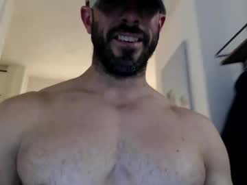 man nerdmuscles2x capture image #3053289