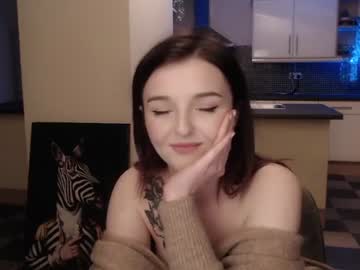 girl lucydelovely capture image #2916304