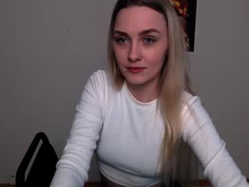 girl bottomless_eyes_ capture image #1333852