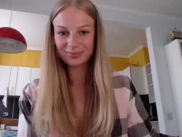 girl magic_couple13 capture image #4460499