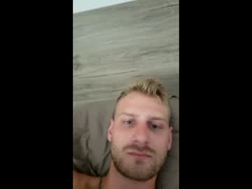 man nippllecken capture image #5591709