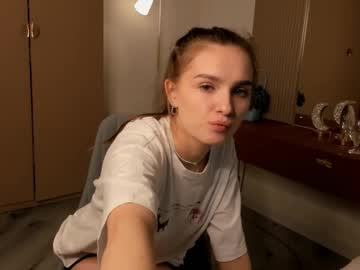 girl loradutt capture image #7015381