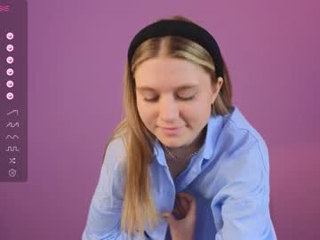 girl alisia_spinnet capture image #6037382
