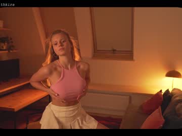 girl chillwithkira capture image #1803771