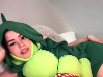 girl littlesugarpea capture image #4033877