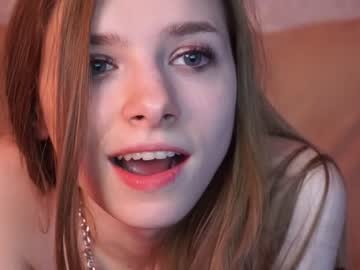 girl 1cequeen capture image #3899046