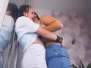 couple lornabones capture image #6985777