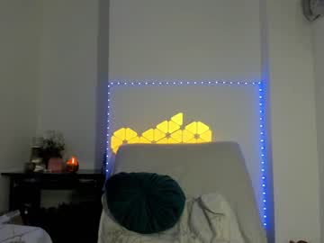 girl hotfallingdevil capture image #3593593