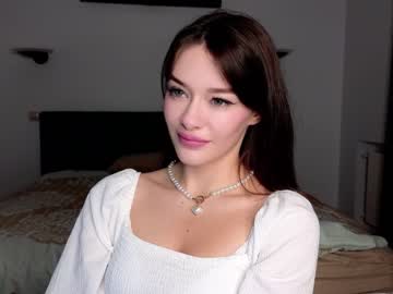 girl predatory_eyes capture image #6248871