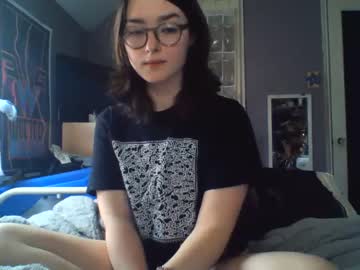 girl soursou capture image #6735083