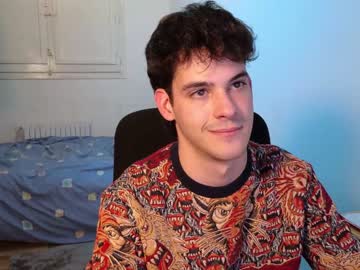 man alessioleone capture image #6850499