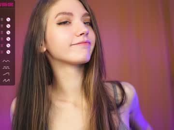 girl angels_kiss capture image #2670172