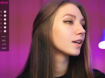 girl angels_kiss capture image #2677110