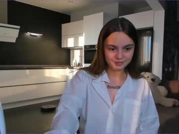 girl adelina__argent capture image #766871