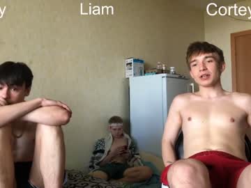 man stralght_twinks capture image #2613256