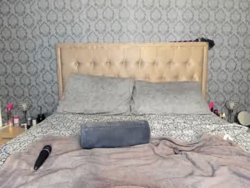 couple lenoreandjasonsroom capture image #1358340