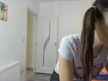girl inwardly_beautyy capture image #4055310
