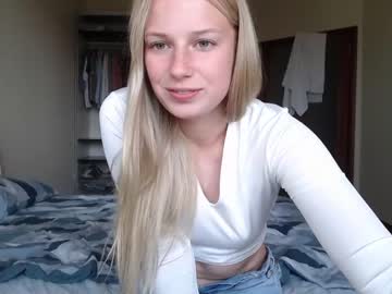 girl magic_couple13 capture image #2247365