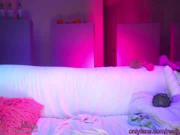 tranny realjuliajane capture image #5504640