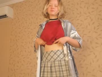 girl juliesalazar capture image #4728861