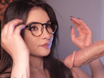 girl lau__1 capture image #6892597