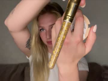 girl deardaria capture image #4233145
