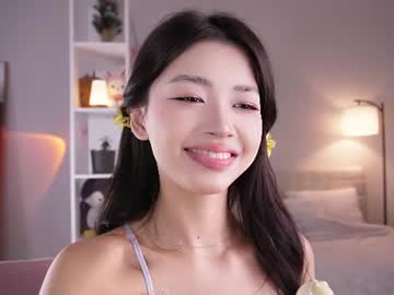 girl yourlittlesunrise_ capture image #6541