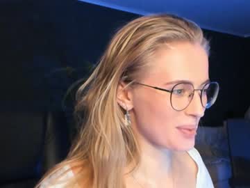 girl linellali capture image #2850852