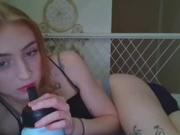 girl blondered_head capture image #6986528