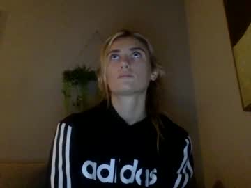 girl yogagirl777 capture image #2880735