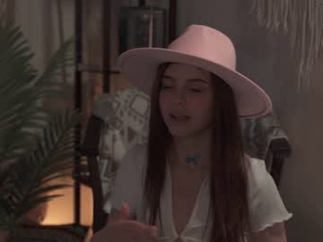 girl hannasthesia capture image #5522616