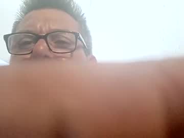 couple dontsaythat29 capture image #4395501