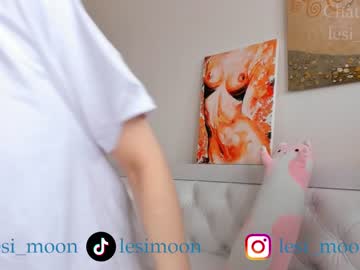 girl lesi_moon capture image #6000936
