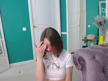 girl adelewilson__ capture image #1176997