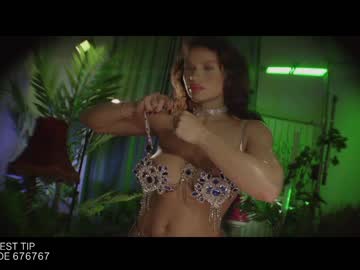 girl lucieoude_ capture image #3741207
