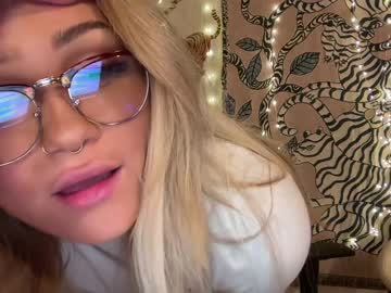 girl ari_02 capture image #5217164