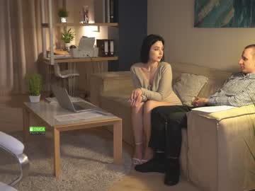 couple office_online capture image #1623389