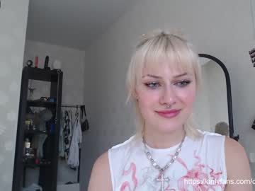 girl _mllymoore_ capture image #2294637
