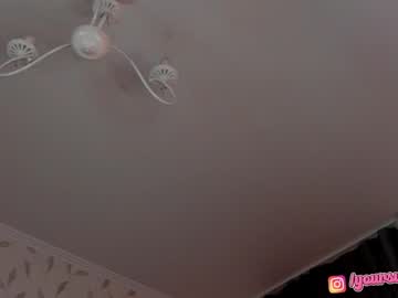 girl linda_warners capture image #6398954